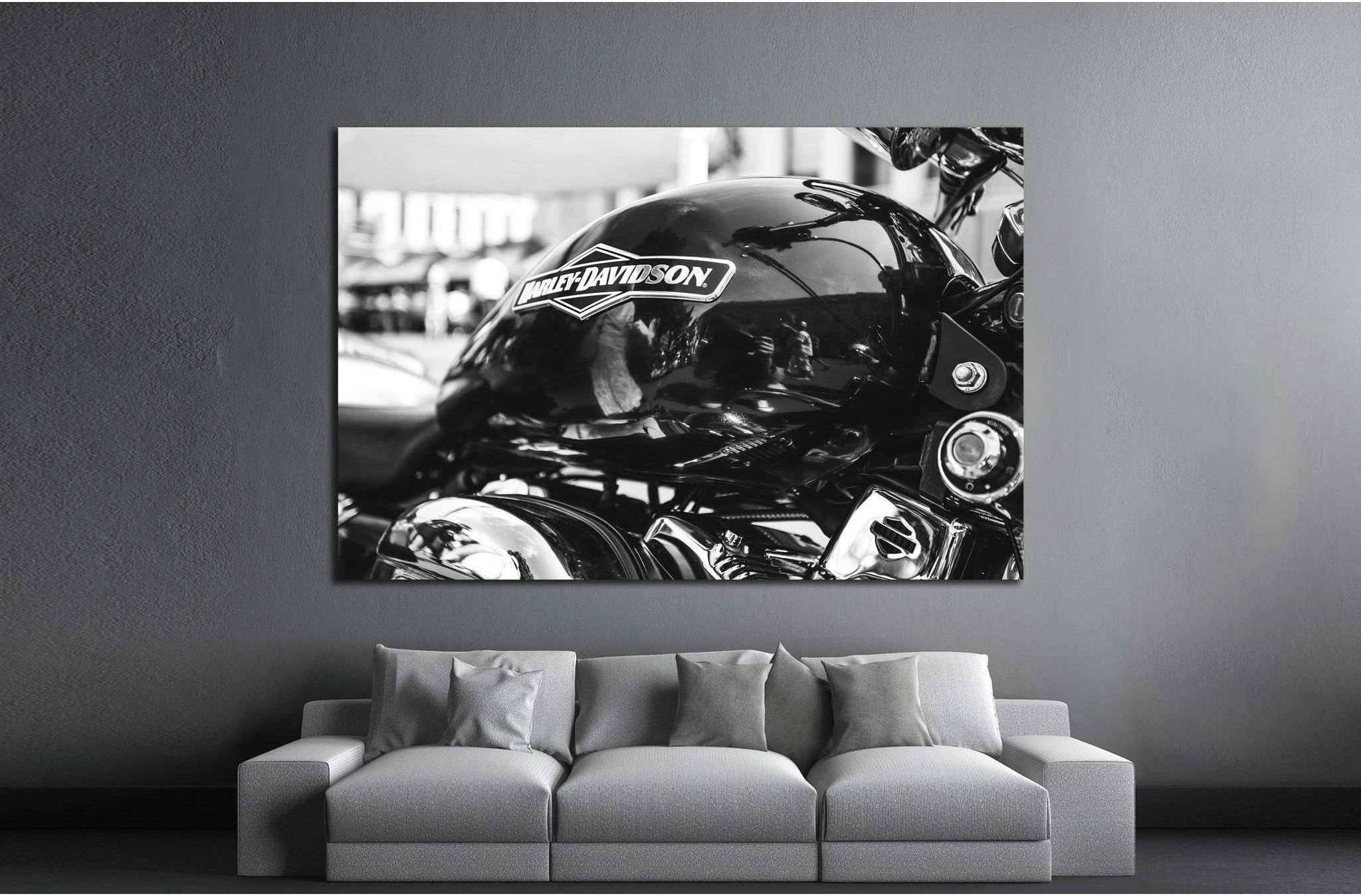 ST PETERSBURG, RUSSIA, Motorcycle Harley Davidson №1885 Ready to Hang Canvas Print - Zellart Canvas Prints ALL_Products, s-1885